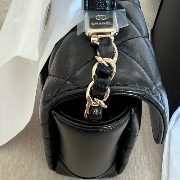 ❗️SOLD❗️Chanel Small Flap Top Handle - New Release 24/25 GIFTABLE - Picture 9 of 17
